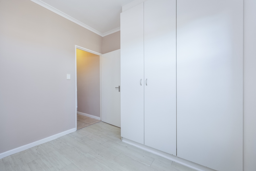 2 Bedroom Property for Sale in Sonstraal Heights Western Cape